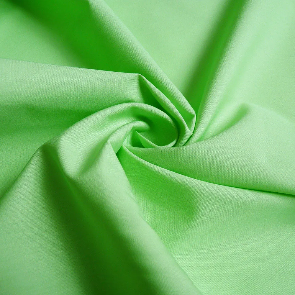 Art Gallery Fabrics : Pure Solids - Pistachio Creme