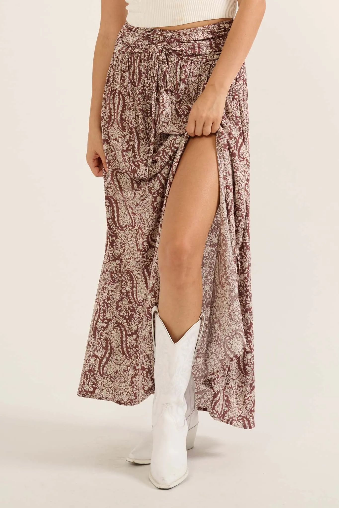 Beauty Queen Ornate Floral-Print Maxi Skirt