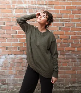 Boyfriend Crewneck Sweater in Olive