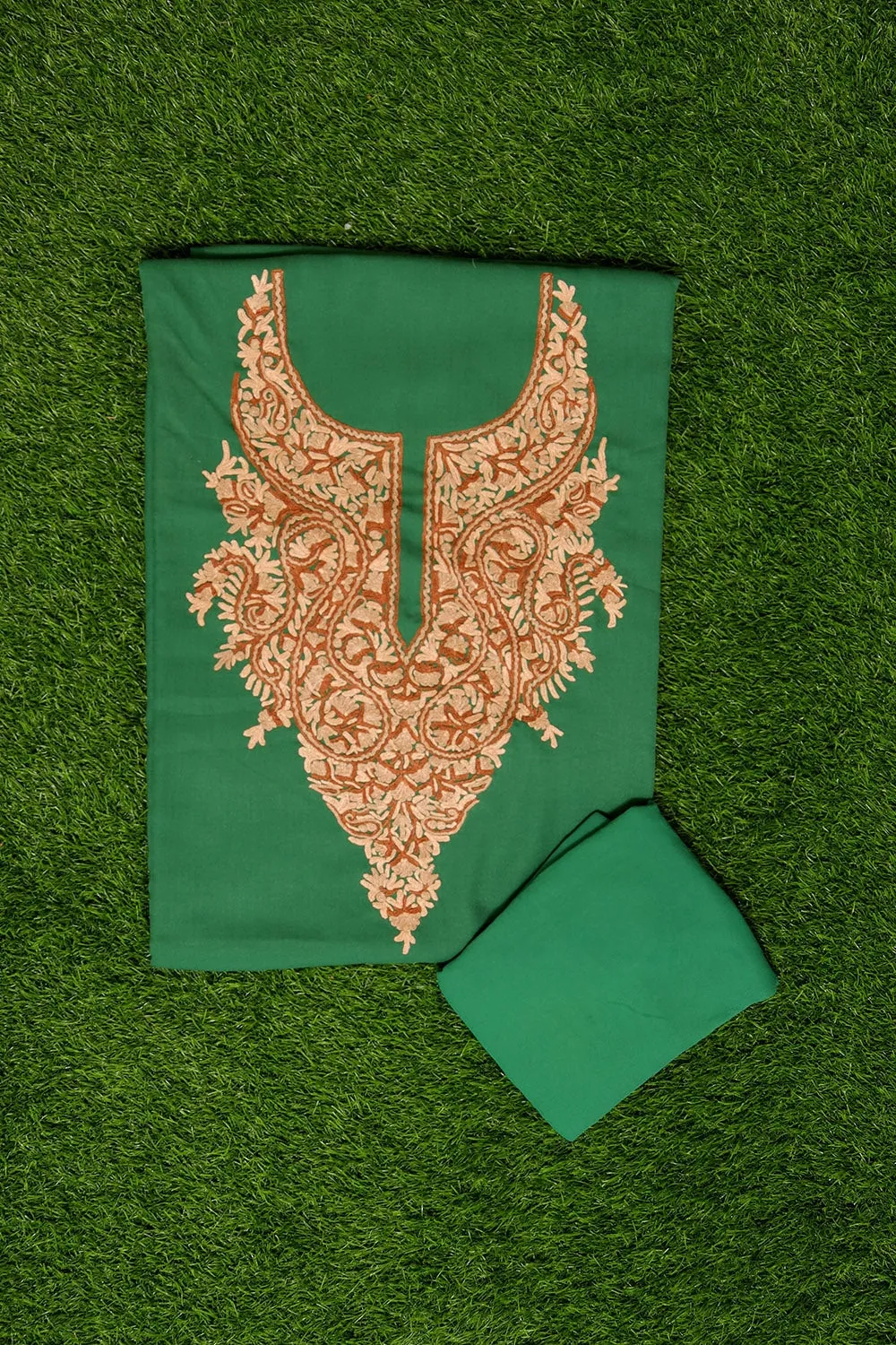 Classy Green Colour Cotton Suit With Beautiful Kashmiri Embroidery Definitely Add Elegance.