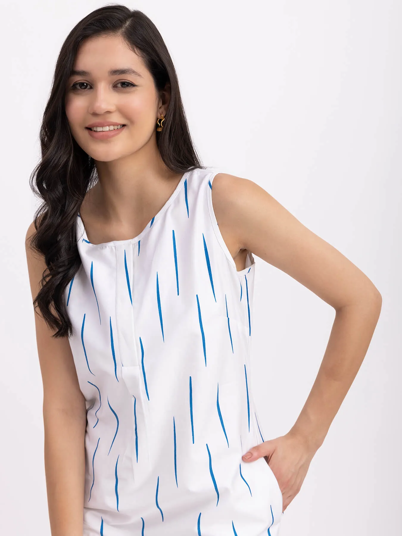 Cotton Geometric Print Shift Dress - White And Blue