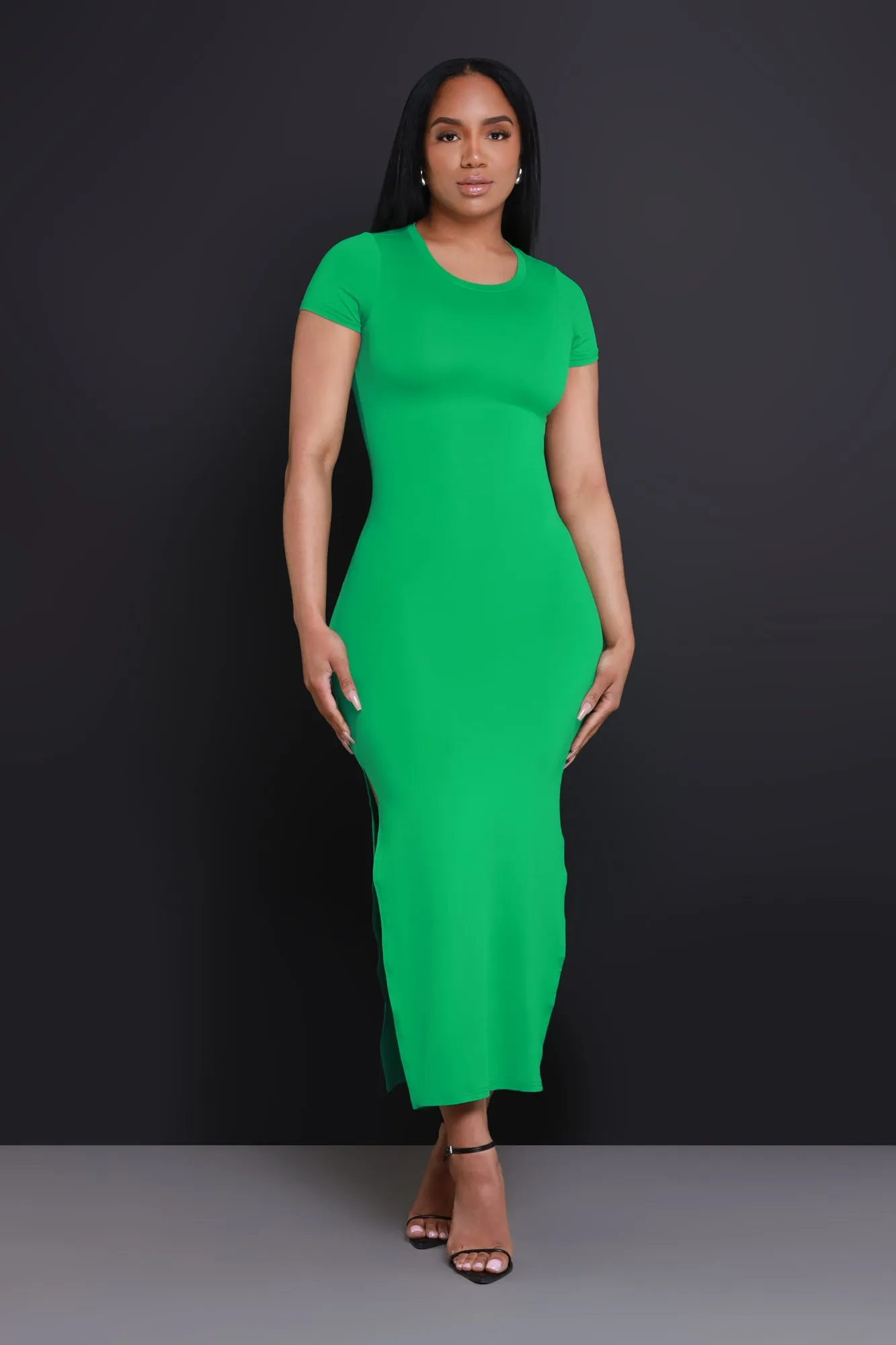 Curtain Call Short Sleeve Maxi Dress - Kelly Green