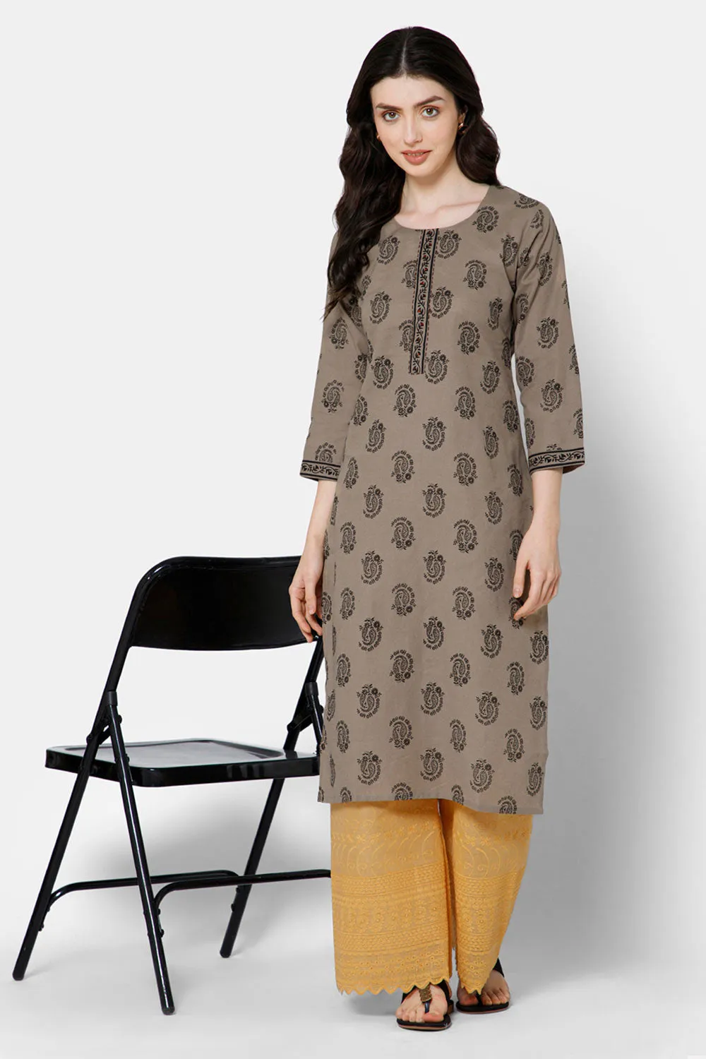 Mythri Women's Casual Kurthi with Patchwork And Minimalistic Embroidery - Cream - E033