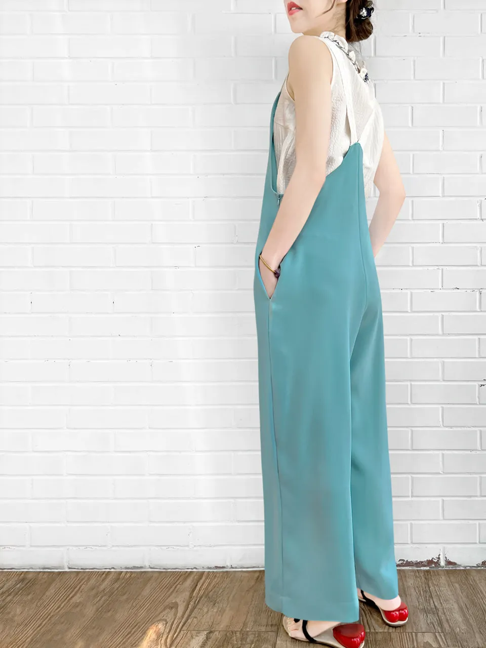 Surprise Sale! Turquoise Contrast Strap Sleeveless Wide Leg Jumpsuit