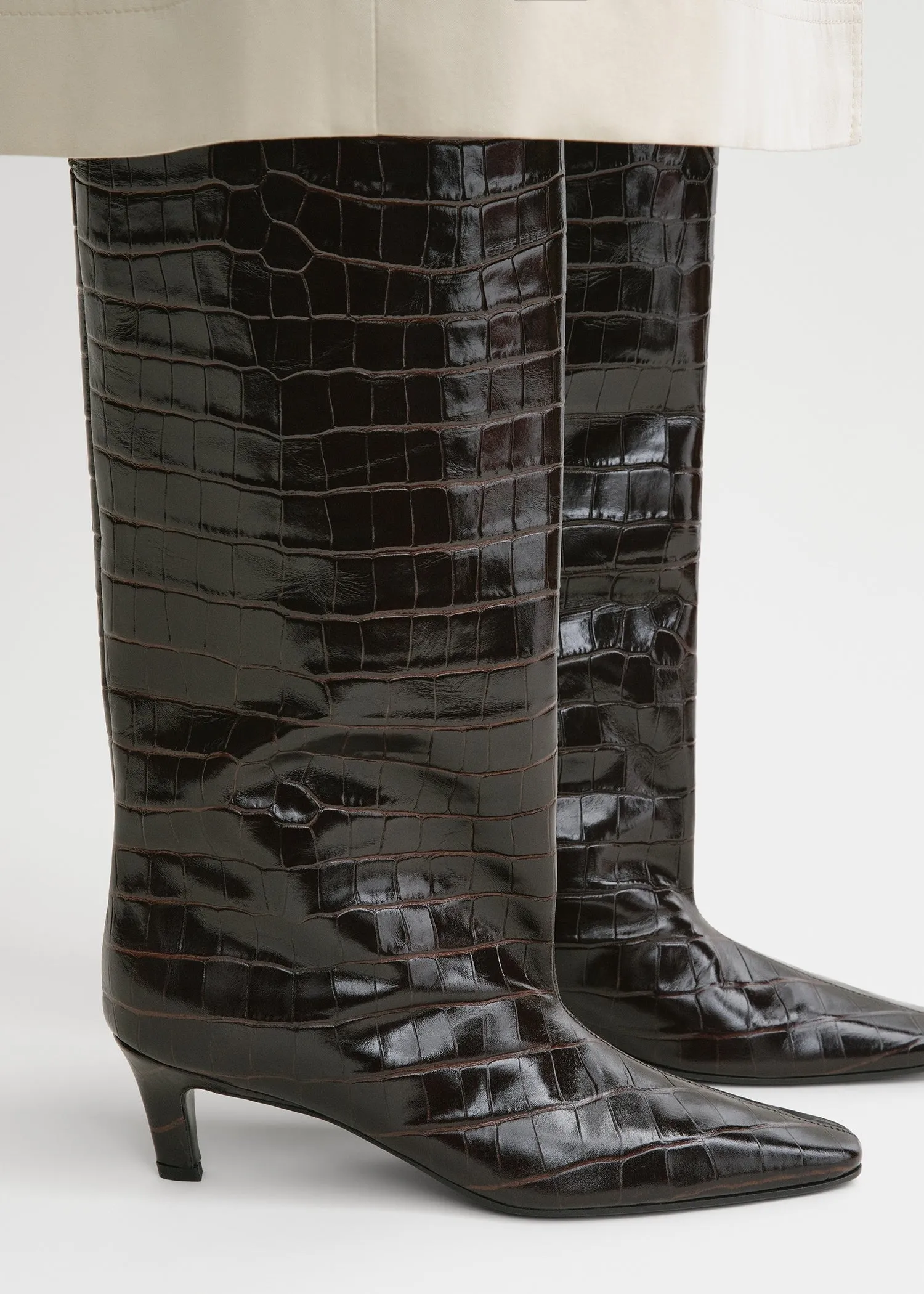 The Wide Shaft Boot dark brown croco